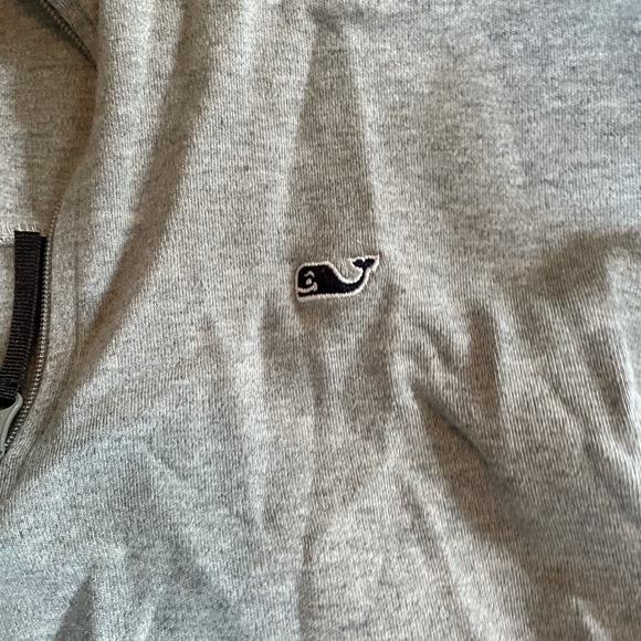 Vineyard vines 1/4 zip - Picture 2 of 2